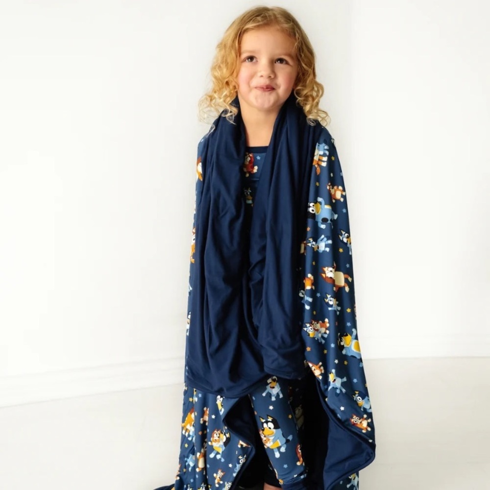 Little Sleepies - Bluey - Large Cloud Blanket